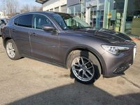Gebraucht Alfa Romeo Stelvio 280 PS (205 kW) 2017 Rot SUV