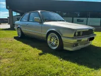 Gebraucht BMW 325 200 PS (147 kW) 1988 Gold Coupé