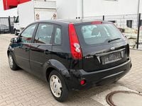 Second-hand Ford Fiesta Style 69 CP (50 kW) 2008 Negru Hatchback