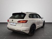 Gebraucht VW Touareg Atmosphere 381 PS (280 kW) 2022 Pure white SUV