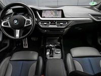 gebraucht BMW 120 d M Sport Sport Auto Navi HeadUp LED H/K PDC