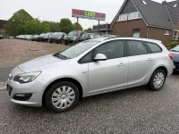Gebraucht Opel Astra Edition 140 PS (102 kW) 2015 Other Kombi