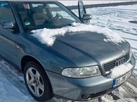 Gebraucht Audi A4 101 PS (74 kW) 2001 Silber Kombi
