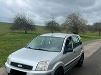 Gebraucht Ford Fusion 68 PS (50 kW) 2003 Silber Kleinwagen