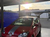 Usado VW up! 60 CV (44 kW) 2012 Rojo Utilitario