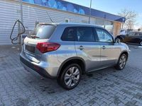Gebraucht Suzuki Vitara Comfort 111 PS (81 kW) 2019 Grau SUV