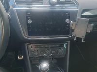 Gebraucht VW Tiguan Sound 150 PS (110 kW) 2017 Grün SUV