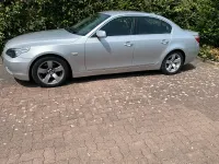 Second-hand BMW 525 177 CP (130 kW) 2004 Argintiu Berlinǎ