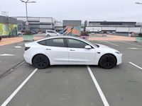 Gebraucht Tesla Model 3 Standard Range 208 kW (283 PS) 2024 Weiß Limousine