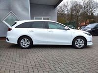 gebraucht Kia Ceed Ceed /1.5 T-GDI DCT Prestige *ACC*APP*SHZ*Kamera* 118...