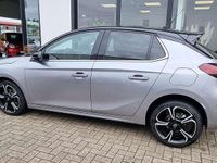 Gebraucht Opel Corsa Ultimate 131 PS (96 kW) 2022 Kontrast grau/quarz silber Kleinwagen