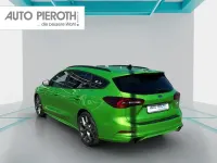 Używany Ford Focus ST 280 KM (205 kW) 2024 Zielony Sedan/Limuzyna