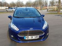 Gebraucht Ford Fiesta Titanium 101 PS (74 kW) 2014 Blau metallic Kleinwagen