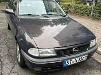 Gebraucht Opel Astra 101 PS (74 kW) 1995 Blau Kleinwagen