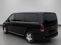 Gebraucht Mercedes V300 237 PS (174 kW) 2024 Schwarz Van / Kleinbus