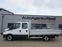 Second-hand Iveco Daily 175 CP (128 kW) 2022 Alb Monovolum