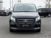 Gebraucht Mercedes Vito 237 PS (174 kW) 2025 Obsidianschwarz metallic Van
