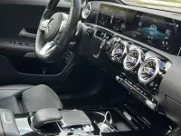 Gebraucht Mercedes CLA200 163 PS (119 kW) 2019 Weiß Kombi