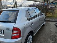 Gebraucht Skoda Fabia 59 PS (43 kW) 2002 Silber Kleinwagen