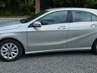 Gebraucht Mercedes A180 Edition 122 PS (89 kW) 2017 Silber Kleinwagen