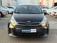 Gebraucht Kia Rio Edition 7 84 PS (61 kW) 2015 Schwarz Limousine