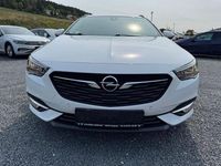 Gebraucht Opel Insignia Business 165 PS (121 kW) 2018 Weiß Kombi