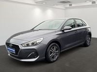Gebraucht Hyundai i30 Select 99 PS (72 kW) 2018 Grau Limousine