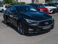 Gebraucht Infiniti Q30 Sport Tech 211 PS (155 kW) 2019 Schwarz metallic Limousine