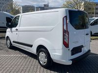 Gebraucht Ford Transit Custom 105 PS (77 kW) 2021 Weiß Van / Kleinbus