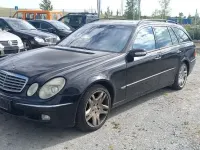 Gebraucht Mercedes E320 204 PS (150 kW) 2003 Schwarz Limousine