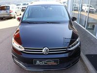 Gebraucht VW Touran Highline 150 PS (110 kW) 2019 Schwarz Van / Kleinbus