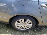 Gebraucht VW Passat 105 PS (77 kW) 2006 Grün Kombi