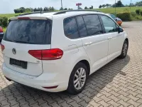 Gebraucht VW Touran Comfortline 150 PS (110 kW) 2017 Weiß Van / Kleinbus