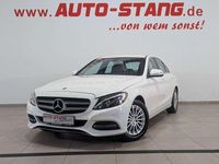 Gebraucht Mercedes C180 156 PS (114 kW) 2015 Weiß Limousine