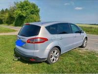 Gebraucht Ford S-MAX Titanium 140 PS (102 kW) 2011 Silber Van / Kleinbus