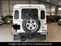 Gebraucht Land Rover Defender 122 PS (89 kW) 2013 Weiß SUV