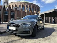 Gebraucht Audi A3 Sportback Comfort 150 PS (110 kW) 2016 Grau Kleinwagen
