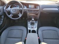 Gebraucht Audi A4 Ambiente 143 PS (105 kW) 2012 Grau Limousine