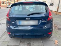 Gebraucht Ford Fiesta 60 PS (44 kW) 2011 Blau Kleinwagen