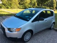 Gebraucht Mitsubishi Colt 95 PS (69 kW) 2010 Grau Kleinwagen