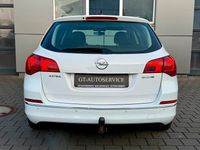 Gebraucht Opel Astra Selection 110 PS (80 kW) 2014 Schneeweiss/summitwhite/arctic Kombi
