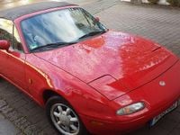 Gebraucht Mazda MX5 90 PS (66 kW) 1996 Rot Cabrio