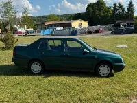 Gebraucht VW Vento 75 PS (55 kW) 1996 Grün Limousine