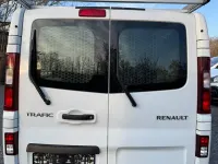 Gebraucht Renault Trafic 140 PS (102 kW) 2015 Weiß Van / Kleinbus