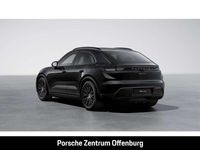 Gebraucht Porsche Macan 300 kW (408 PS) 2024 Tiefschwarzmetallic SUV