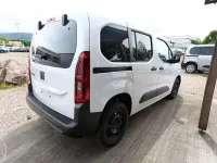 Neu Fiat Doblò 131 PS (96 kW) 2026 Gelato weiss gelato weiss Van / Kleinbus