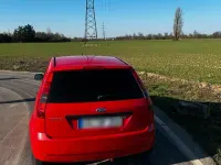 Gebraucht Ford Fiesta 60 PS (44 kW) 2005 Rot Kleinwagen