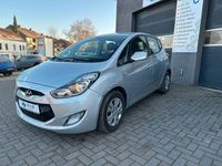 Gebraucht Hyundai ix20 Edition 90 PS (66 kW) 2014 Silber Kleinwagen