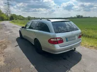 Używany Mercedes E280 190 KM (139 kW) 2005 Srebrny Kombi