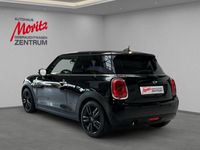 Gebraucht Mini John Cooper Works 136 PS (100 kW) 2018 Midnight black metallic (metallic) Kleinwagen